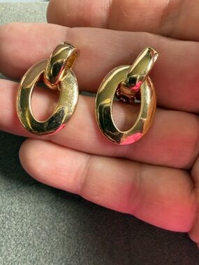 Vintage Unsigned, Gold Tone Clip On Door Knocker Earrings